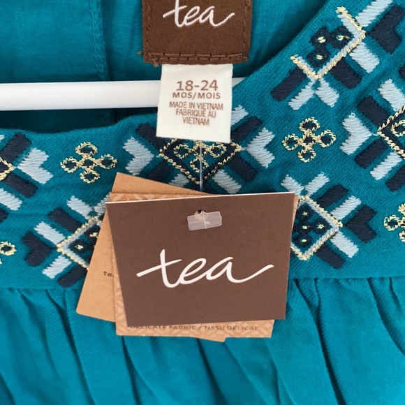 NWT teal embroidered dress with bloomers - Picture 4 of 4